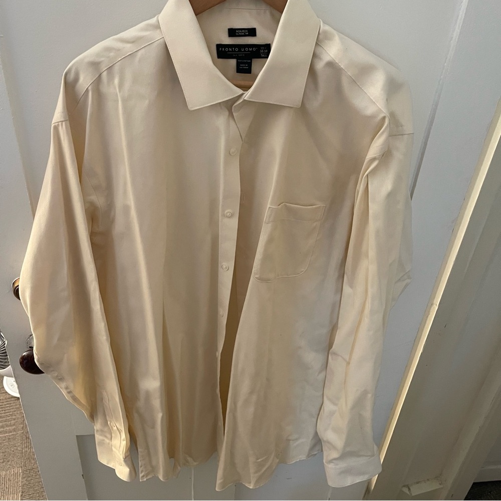 Yellow Pronto Uomo Button Down 17.5” neck 38/39 sleeves tall